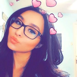 Meet your Posher, Bethany